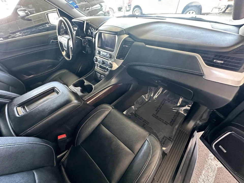 2017 GMC Yukon 4th Gen - Image 19 of 21