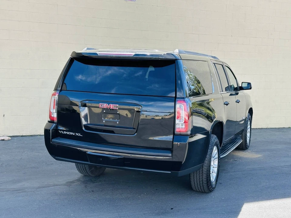 2017 GMC Yukon 4th Gen - Image 5 of 21