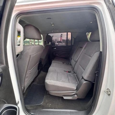2017 GMC Yukon 4th Gen - Image 9 of 17