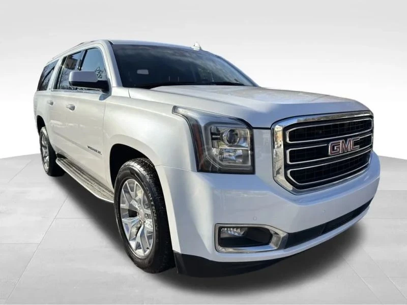 2017 GMC Yukon 4th Gen - Image 8 of 12