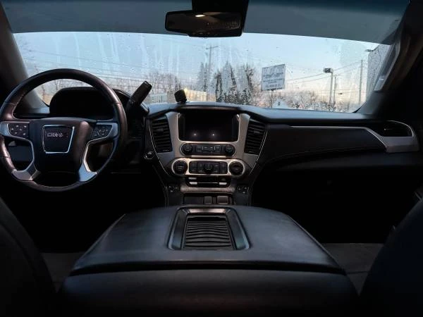 2017 GMC Yukon 4th Gen - Image 18 of 21