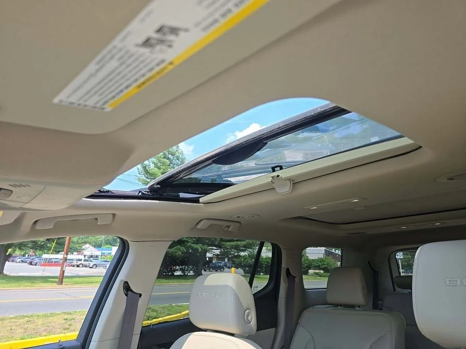 2017 GMC Acadia - Image 5 of 9