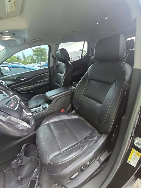 2017 GMC Acadia - Image 3 of 10
