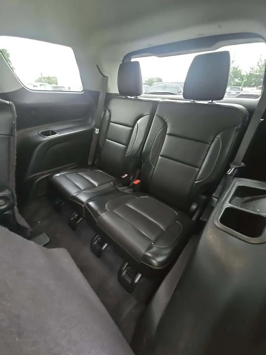 2017 GMC Acadia - Image 7 of 10