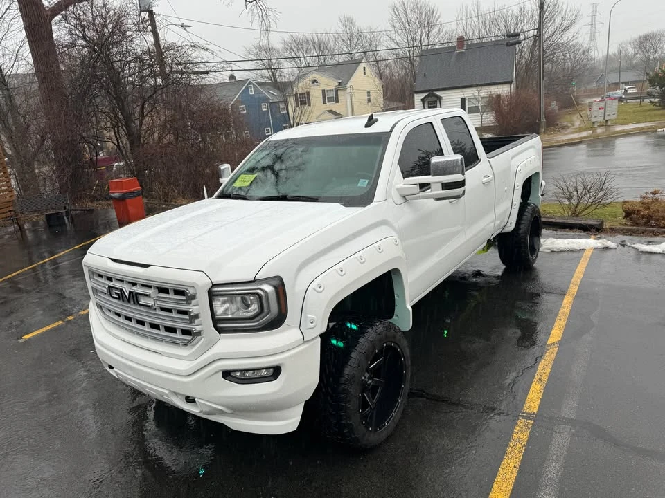 2017 GMC Sierra 4th Gen - Image 7 of 12