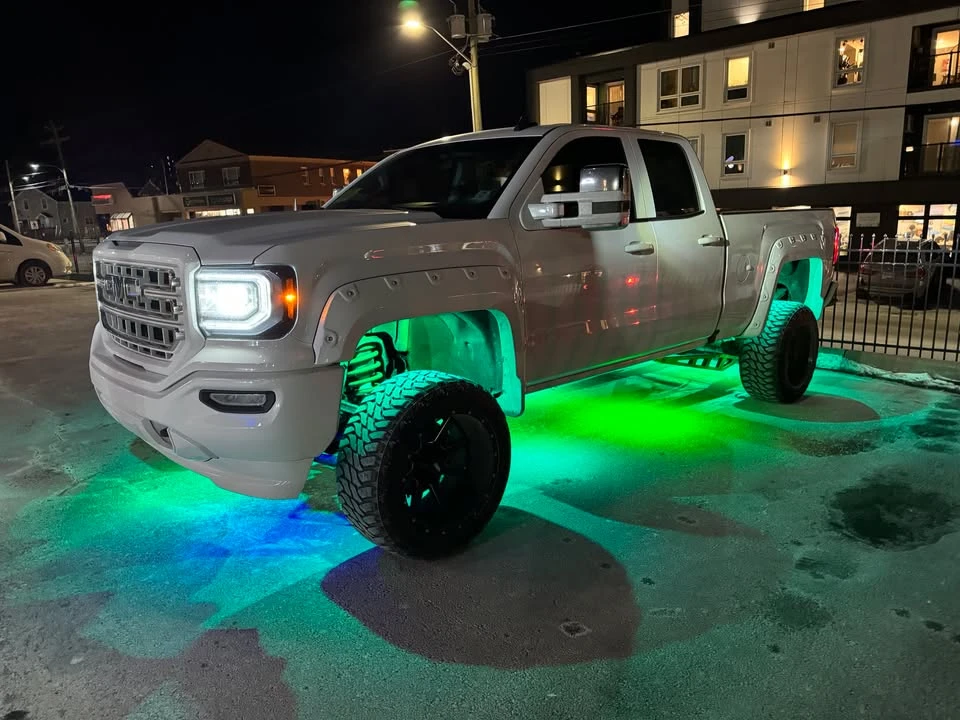 2017 GMC Sierra 4th Gen - Image 4 of 12
