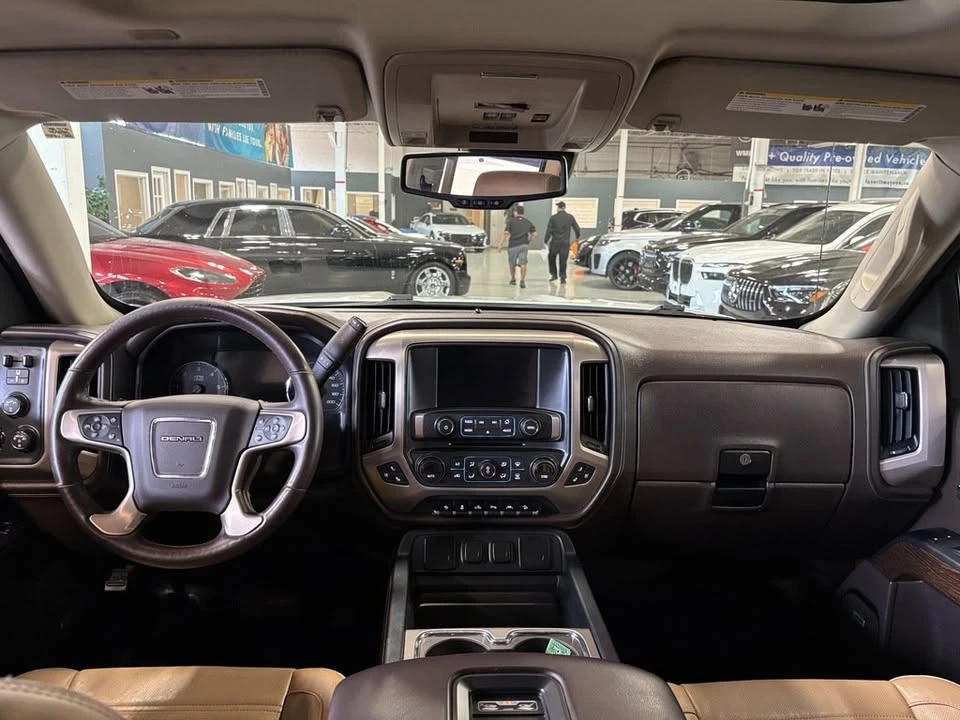 2017 GMC Sierra 4th Gen - Image 10 of 15