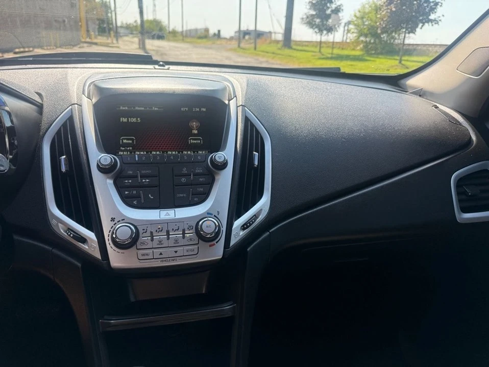 2017 GMC Terrain - Image 14 of 17