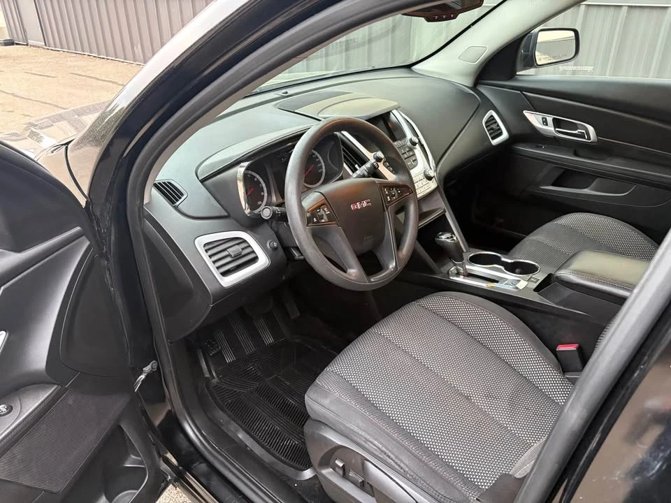 2017 GMC Terrain - Image 9 of 15
