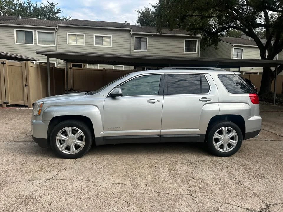 2017 GMC Terrain - Image 8 of 14
