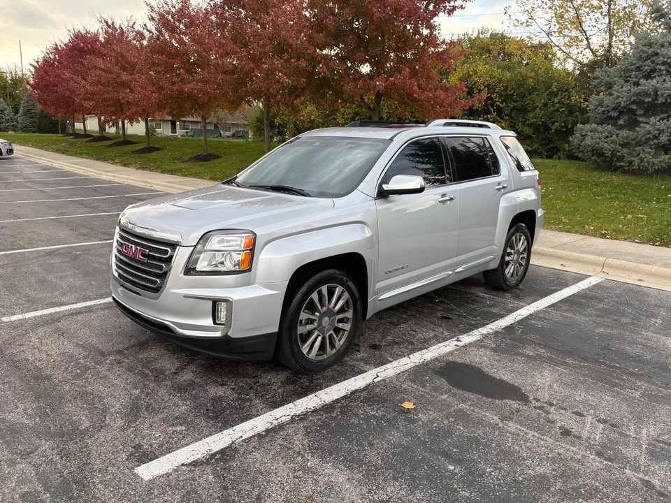 2017 GMC Terrain - Image 2 of 19