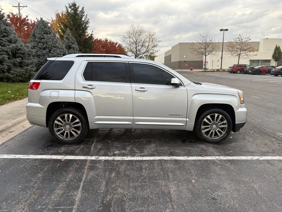 2017 GMC Terrain - Image 7 of 19