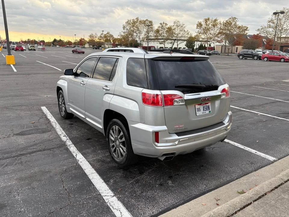 2017 GMC Terrain - Image 4 of 19