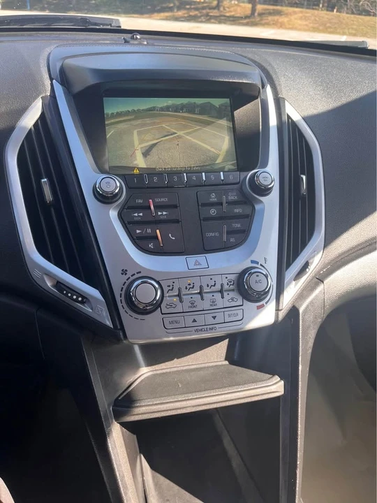 2017 GMC Terrain - Image 6 of 18