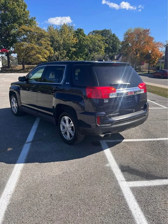 2017 GMC Terrain - Image 4 of 18
