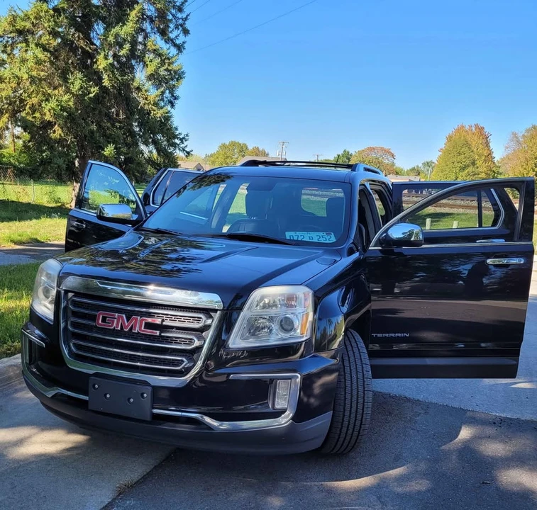 2017 GMC Terrain - Image 7 of 20