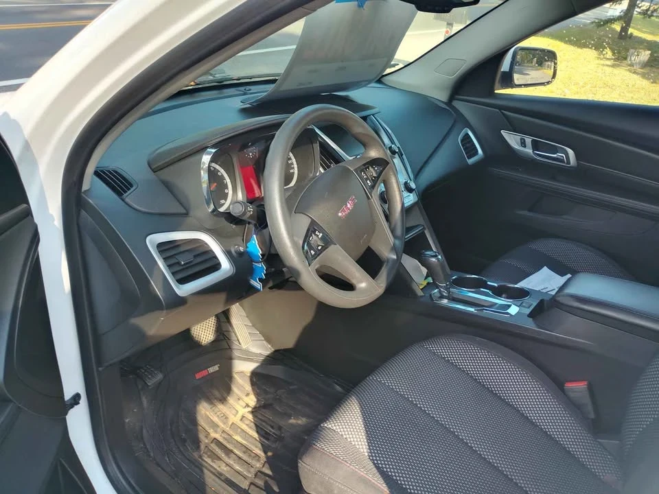 2017 GMC Terrain - Image 7 of 7