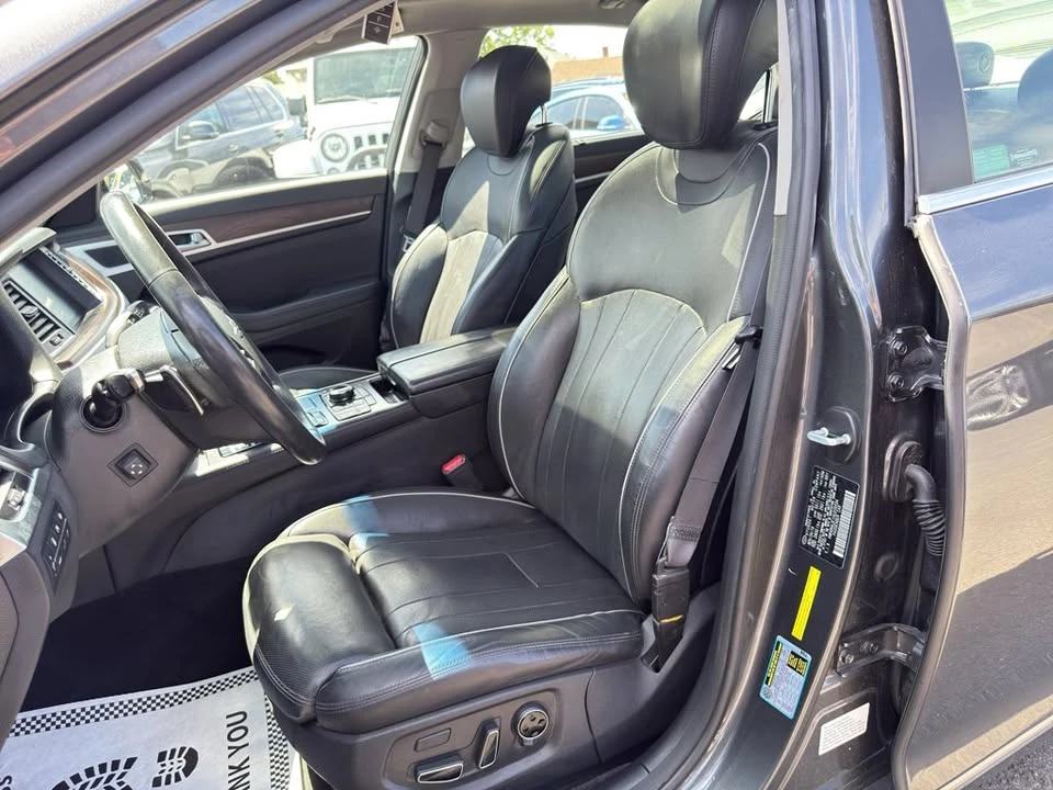 2017 Genesis G80 - Image 13 of 19