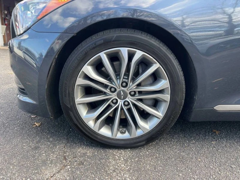 2017 Genesis G80 - Image 10 of 12