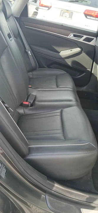 2017 Genesis G80 - Image 13 of 15