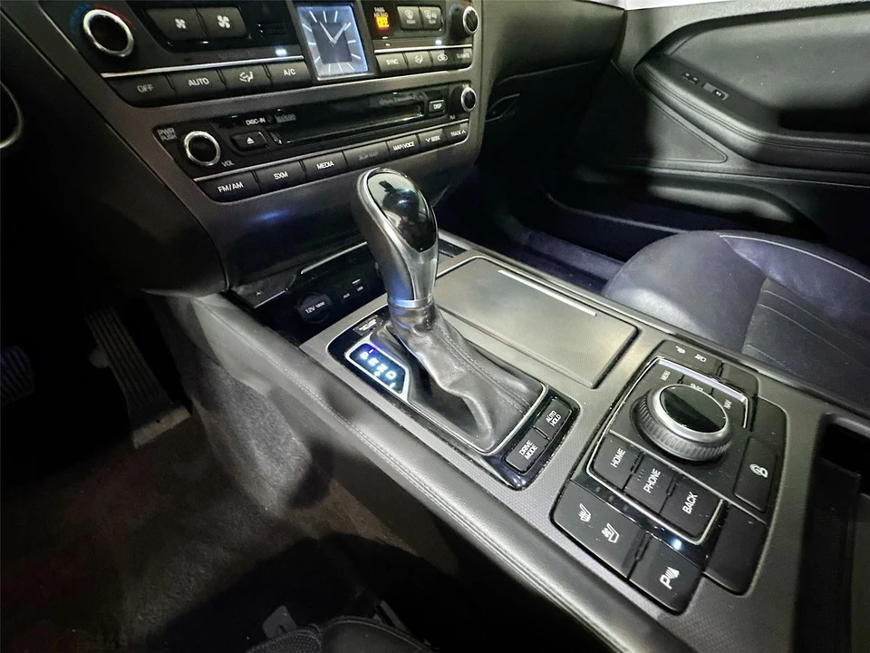 2017 Genesis G80 - Image 14 of 21
