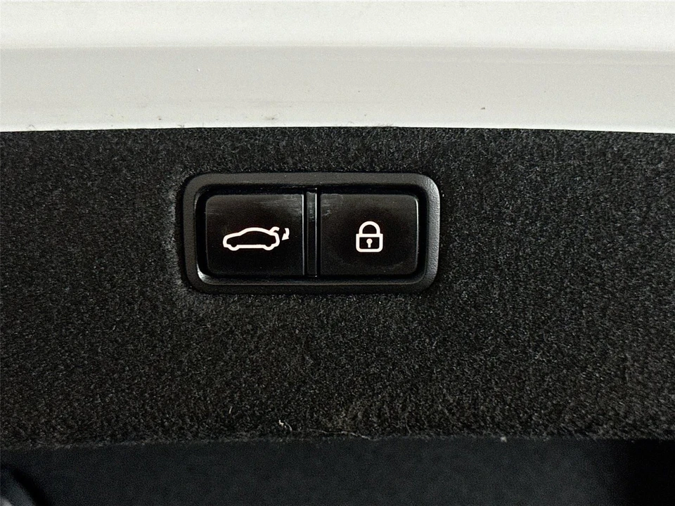 2017 Genesis G80 - Image 21 of 21