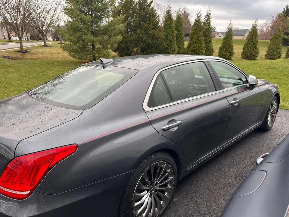 2017 Genesis G90 - Image 27 of 31