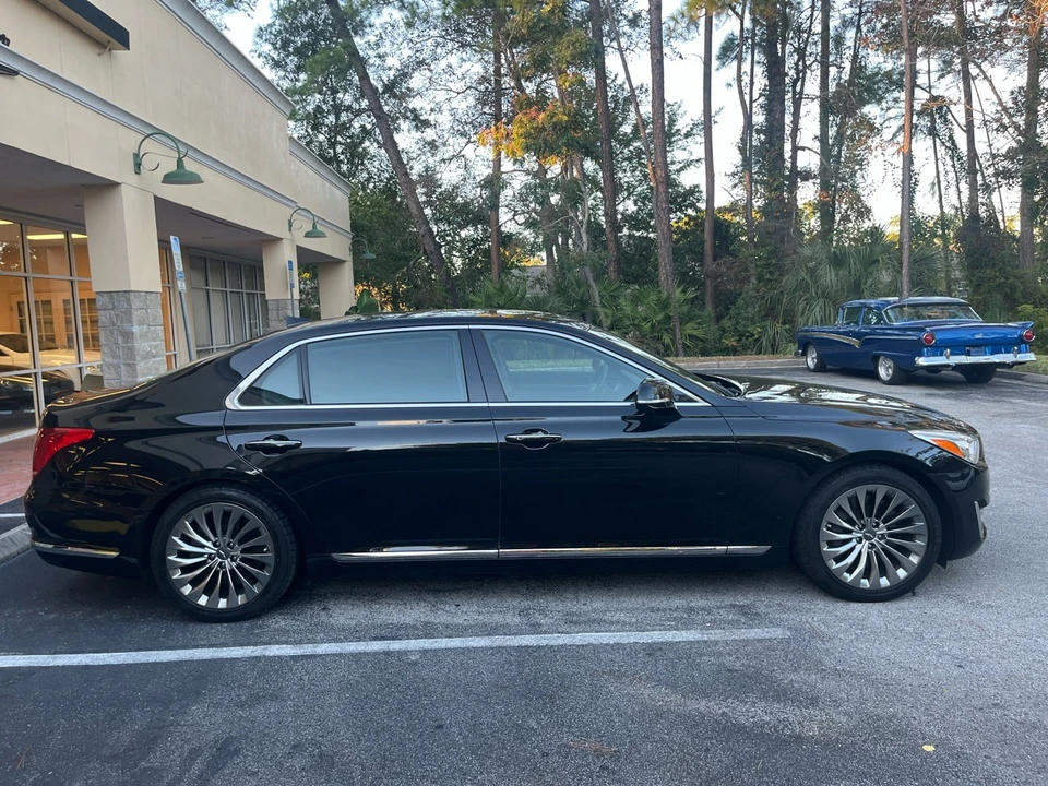 2017 Genesis G90 - Image 3 of 12