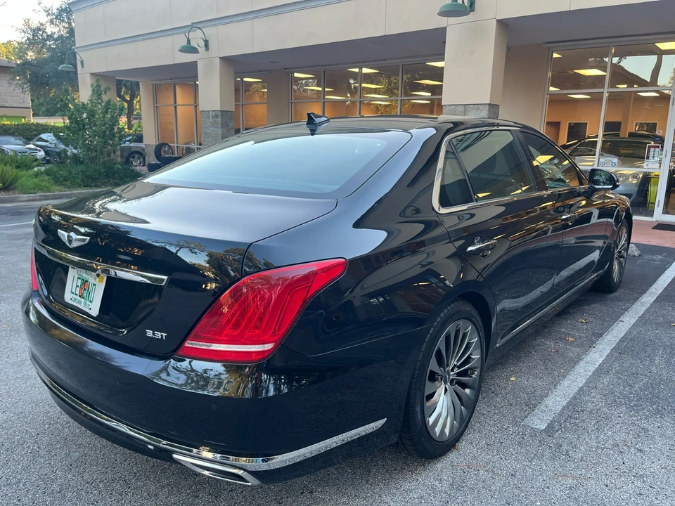 2017 Genesis G90 - Image 4 of 12