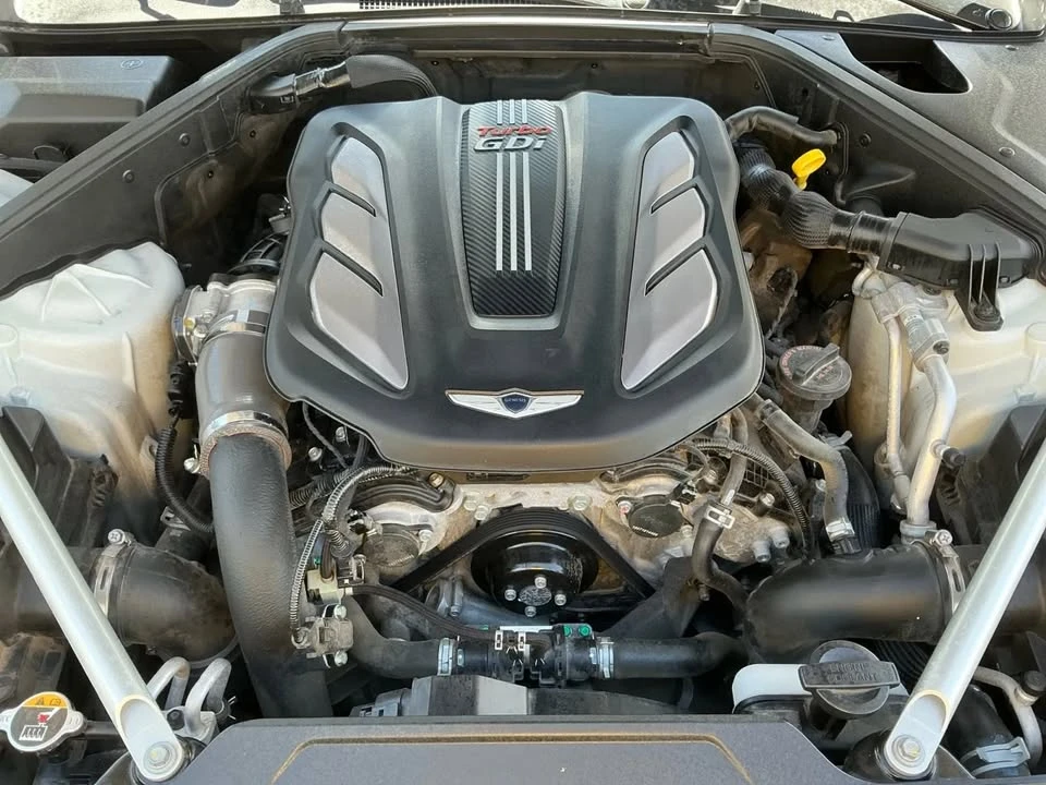 2017 Genesis G90 - Image 16 of 20