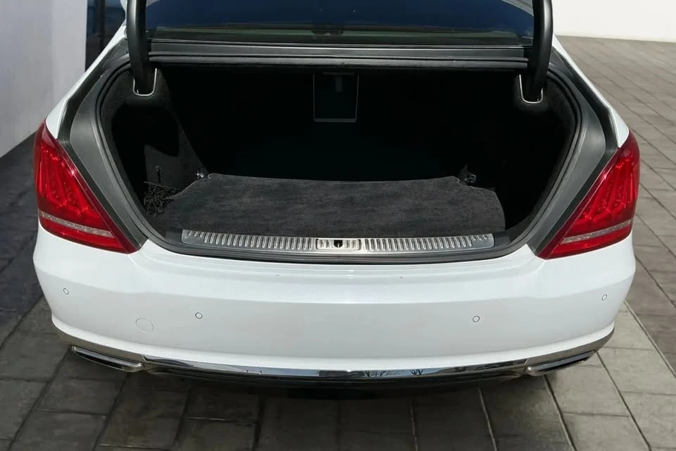 2017 Genesis G90 - Image 14 of 20