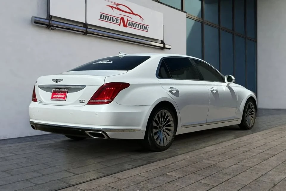 2017 Genesis G90 - Image 2 of 20