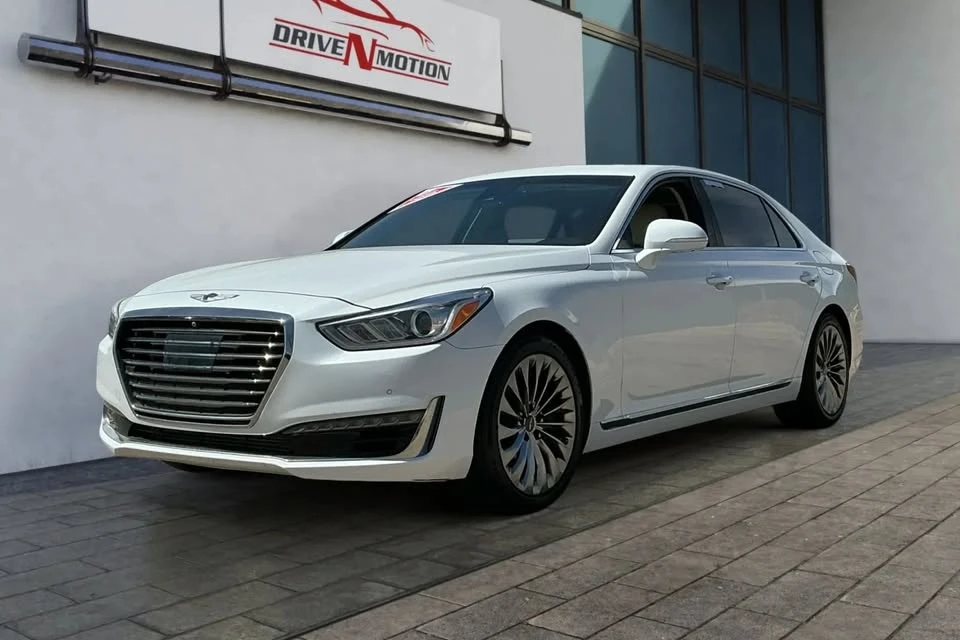 2017 Genesis G90 - Image 5 of 20