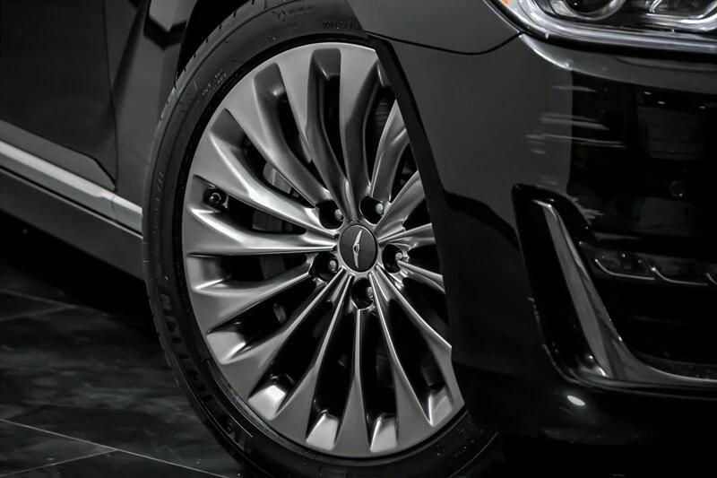 2017 Genesis G90 - Image 3 of 21