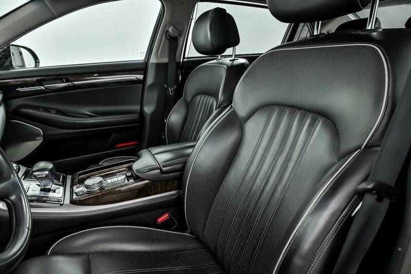 2017 Genesis G90 - Image 20 of 21