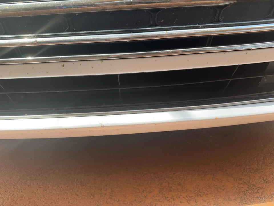 2017 Genesis G90 - Image 25 of 31