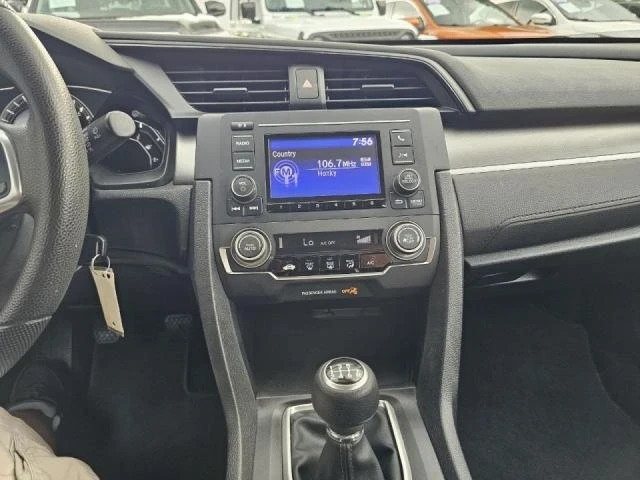 2017 Honda Civic 10th Gen - Image 18 of 20