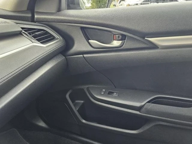 2017 Honda Civic 10th Gen - Image 16 of 20
