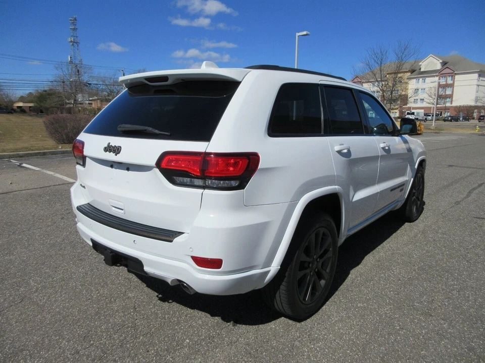 2017 Jeep WK2 Grand Cherokee - Image 4 of 24