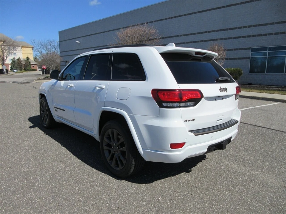 2017 Jeep WK2 Grand Cherokee - Image 3 of 21