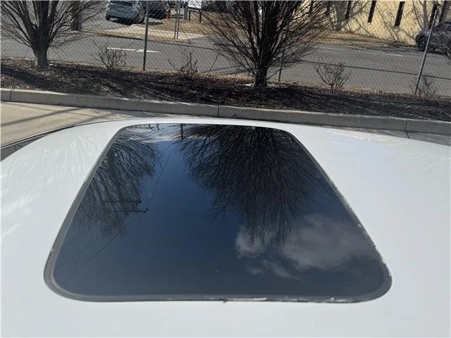 2017 Honda Accord 9th Gen - Image 10 of 21