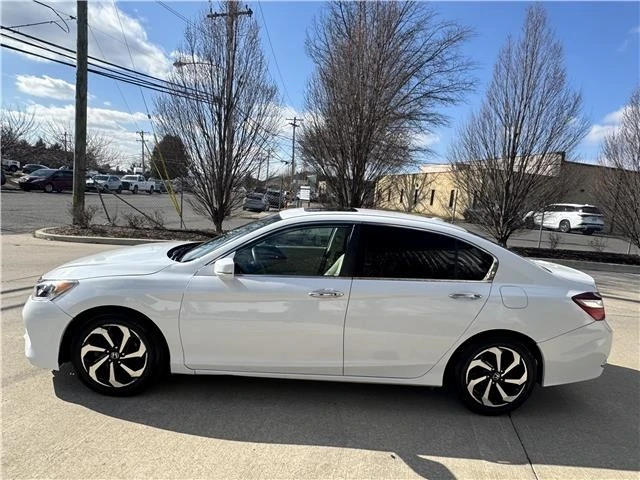 2017 Honda Accord 9th Gen - Image 6 of 21
