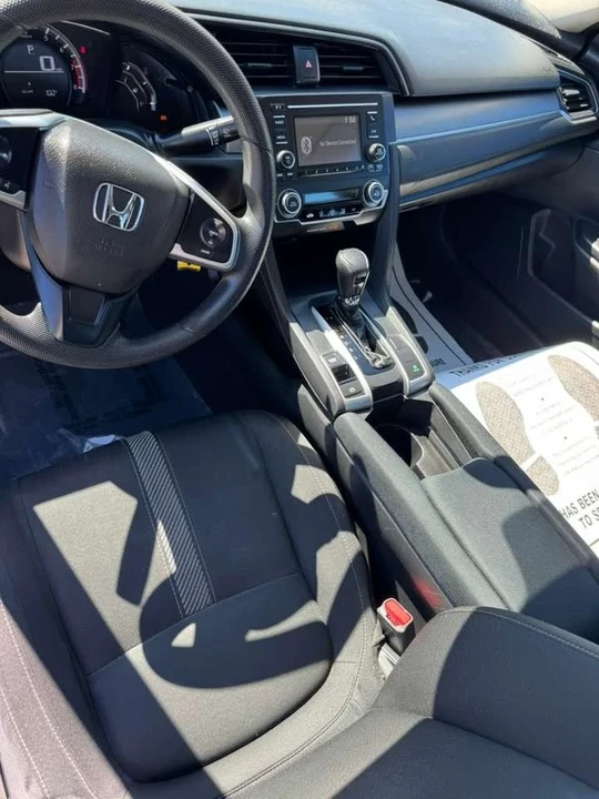 2017 Honda Civic 10th Gen - Image 3 of 6