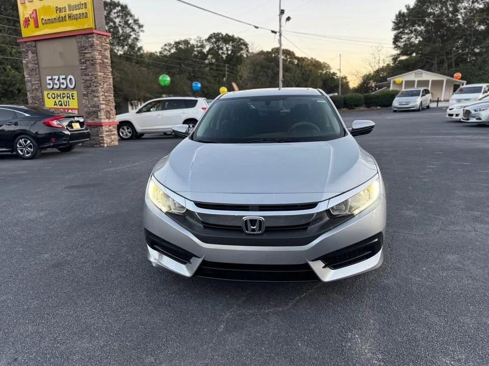 2017 Honda Civic 10th Gen - Image 2 of 10