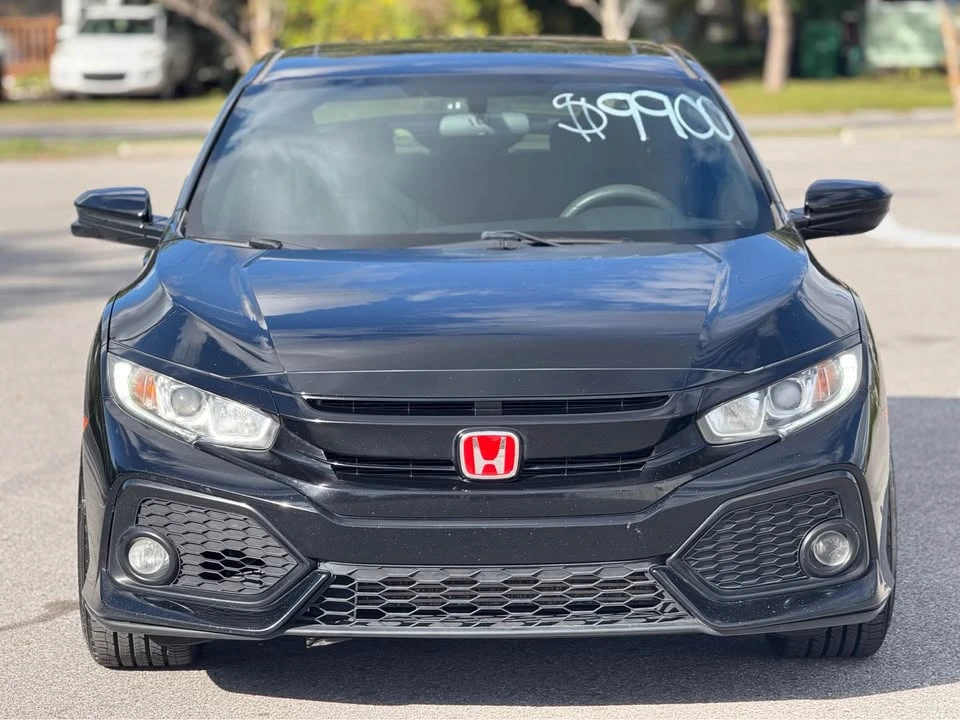 2017 Honda Civic 10th Gen - Image 2 of 10