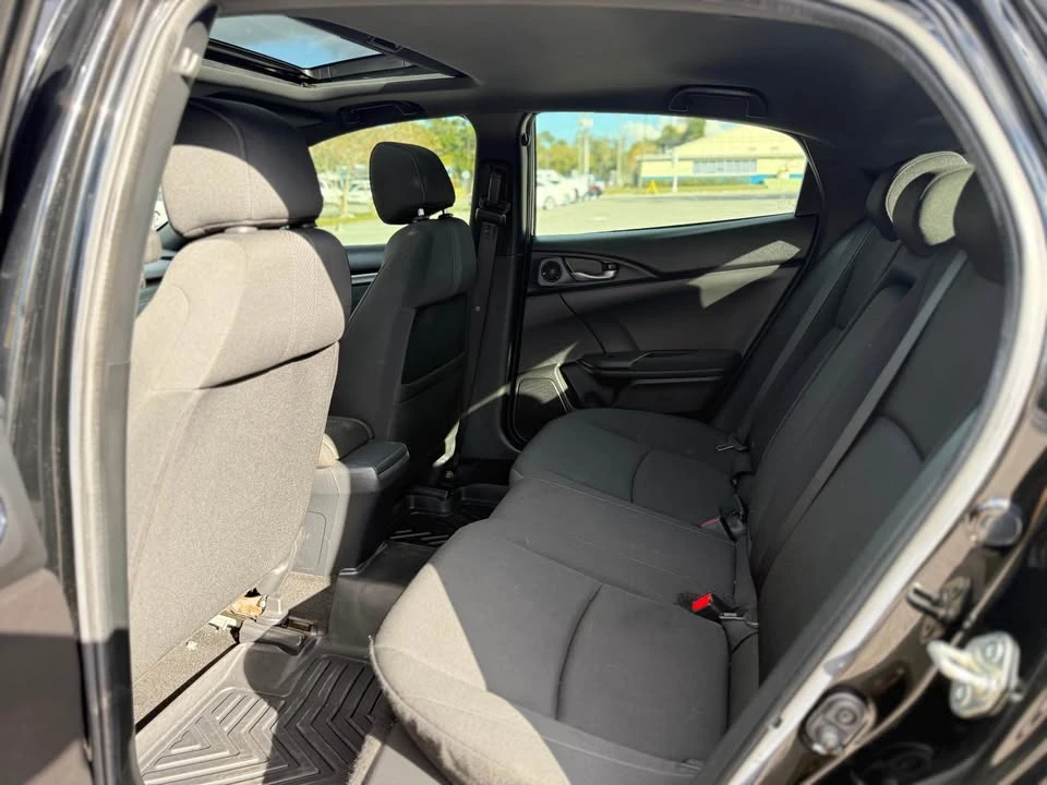 2017 Honda Civic 10th Gen - Image 9 of 10