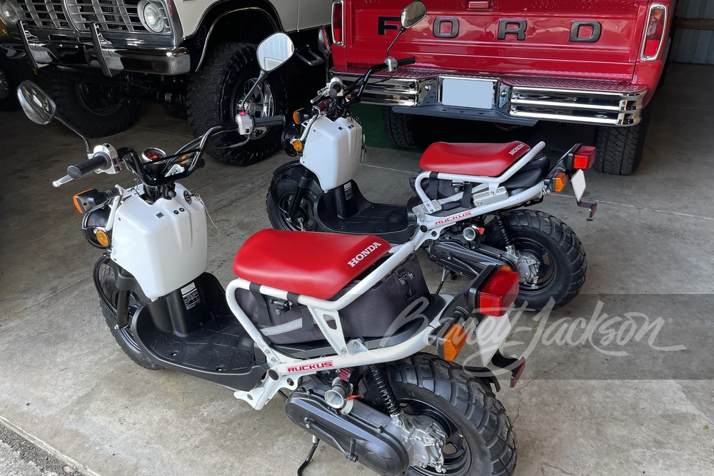 2017 Honda Mopeds - Image 3 of 14