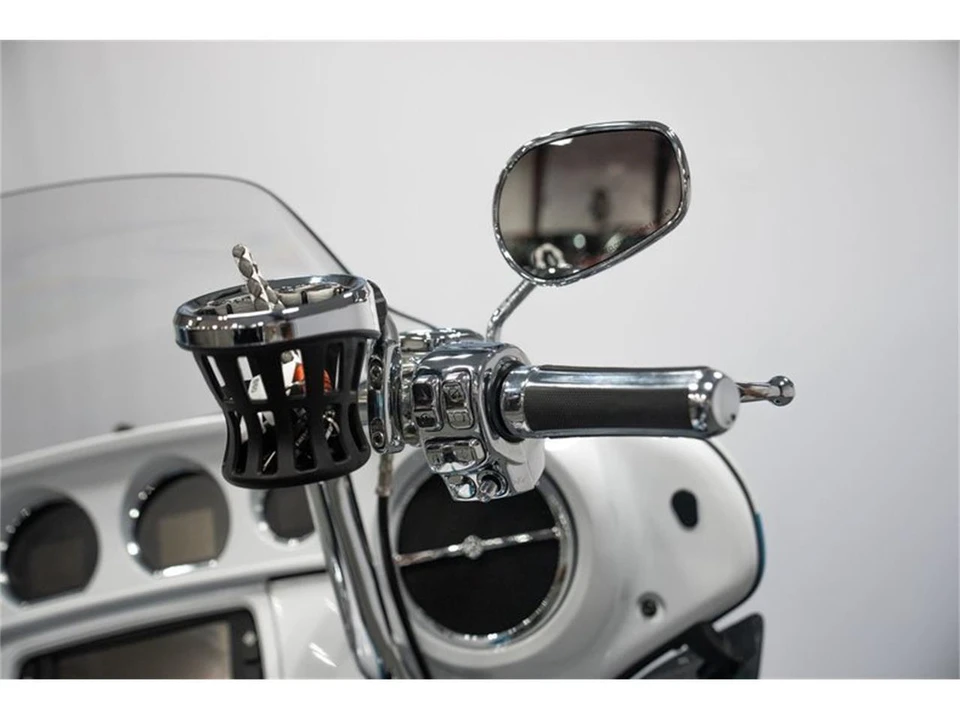 2017 Harley-Davidson Touring Milwaukee-Eight - Image 15 of 31