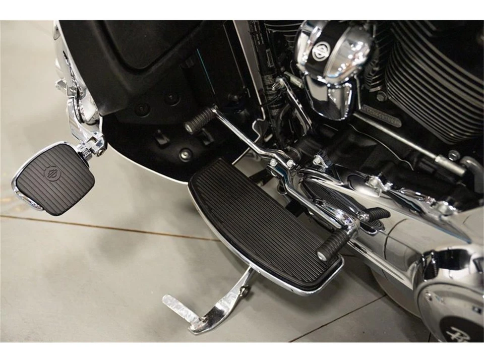2017 Harley-Davidson Touring Milwaukee-Eight - Image 22 of 31