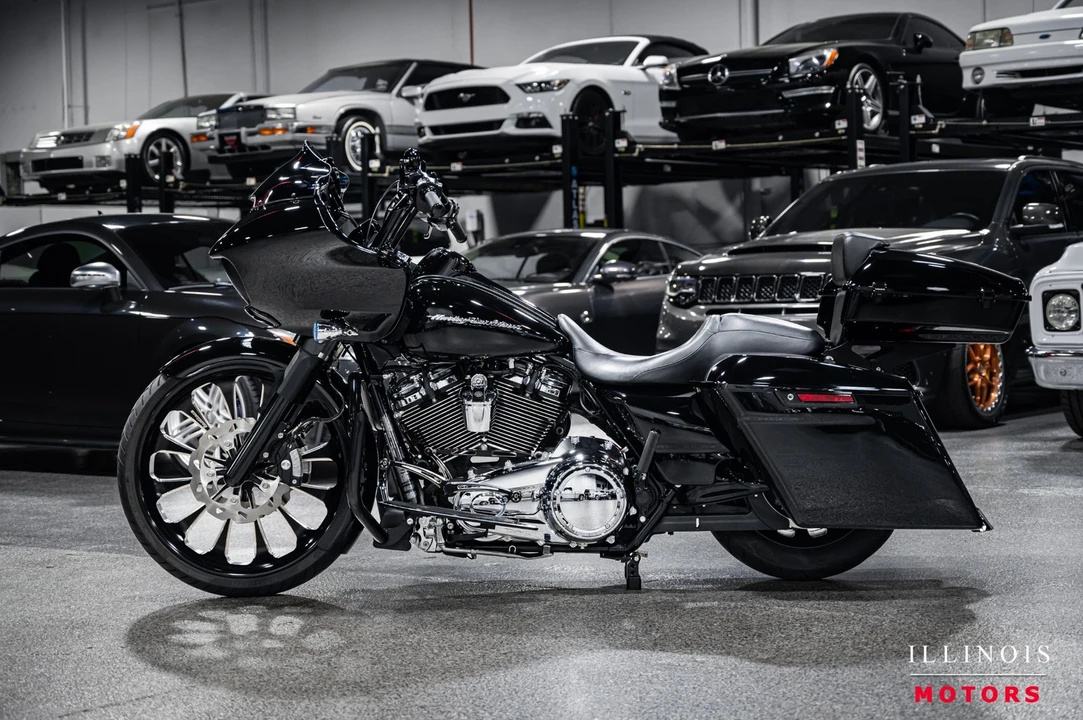 2017 Harley-Davidson Touring Milwaukee-Eight - Image 2 of 21